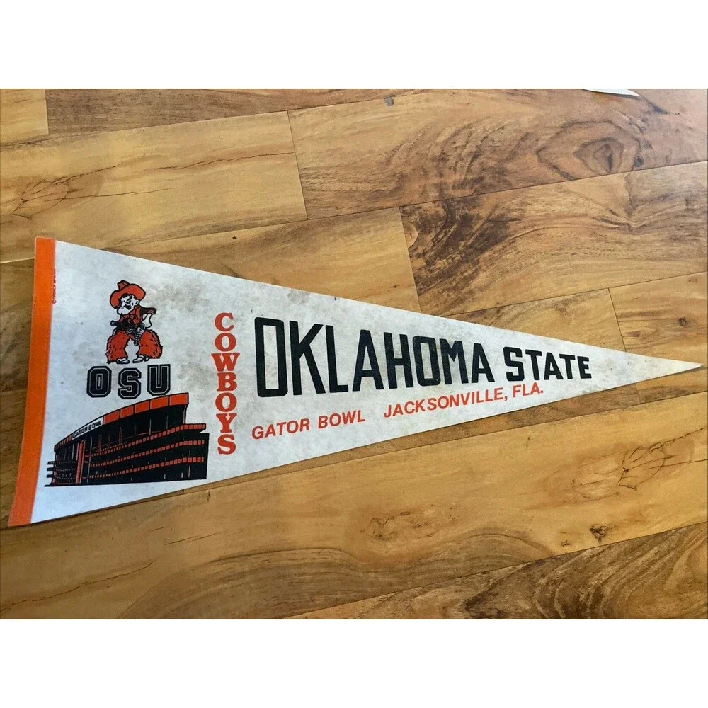 Vintage Oklahoma State Cowboys Felt Pennant Gator Bowl 30”